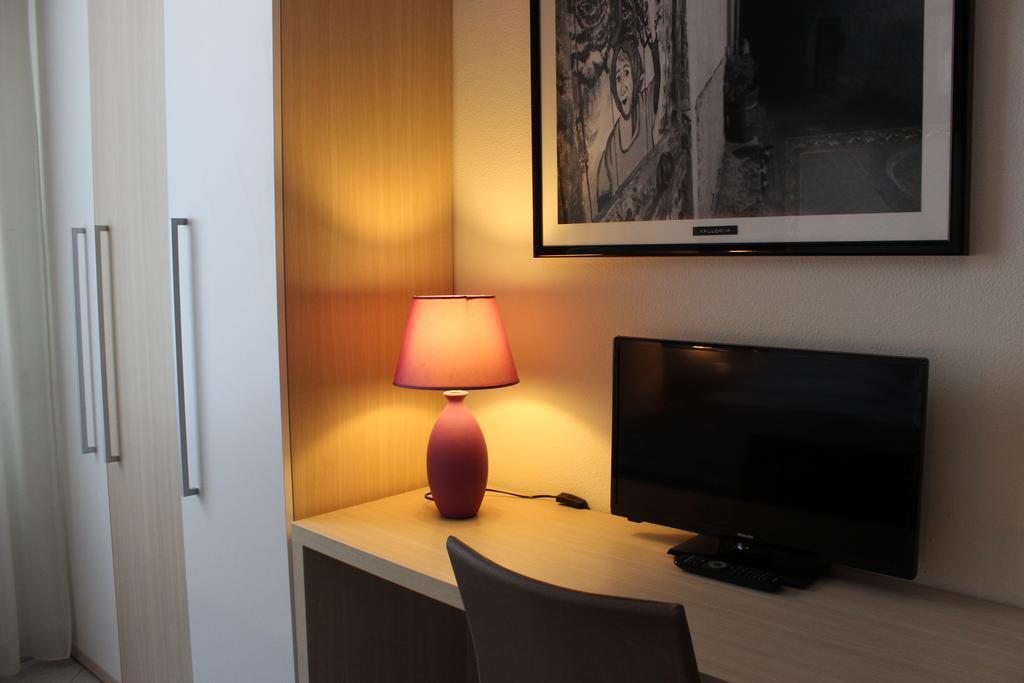 Hotel Villa Igea Diano Marina Kamer foto