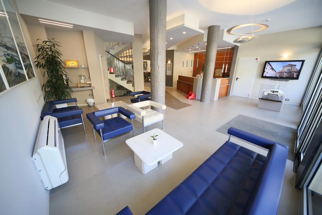 Hotel Villa Igea Diano Marina Buitenkant foto